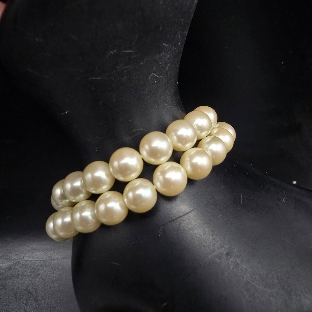 Double Strand Faux Pearl Beaded Bracelet Vintage 1990s Costume Jewelry